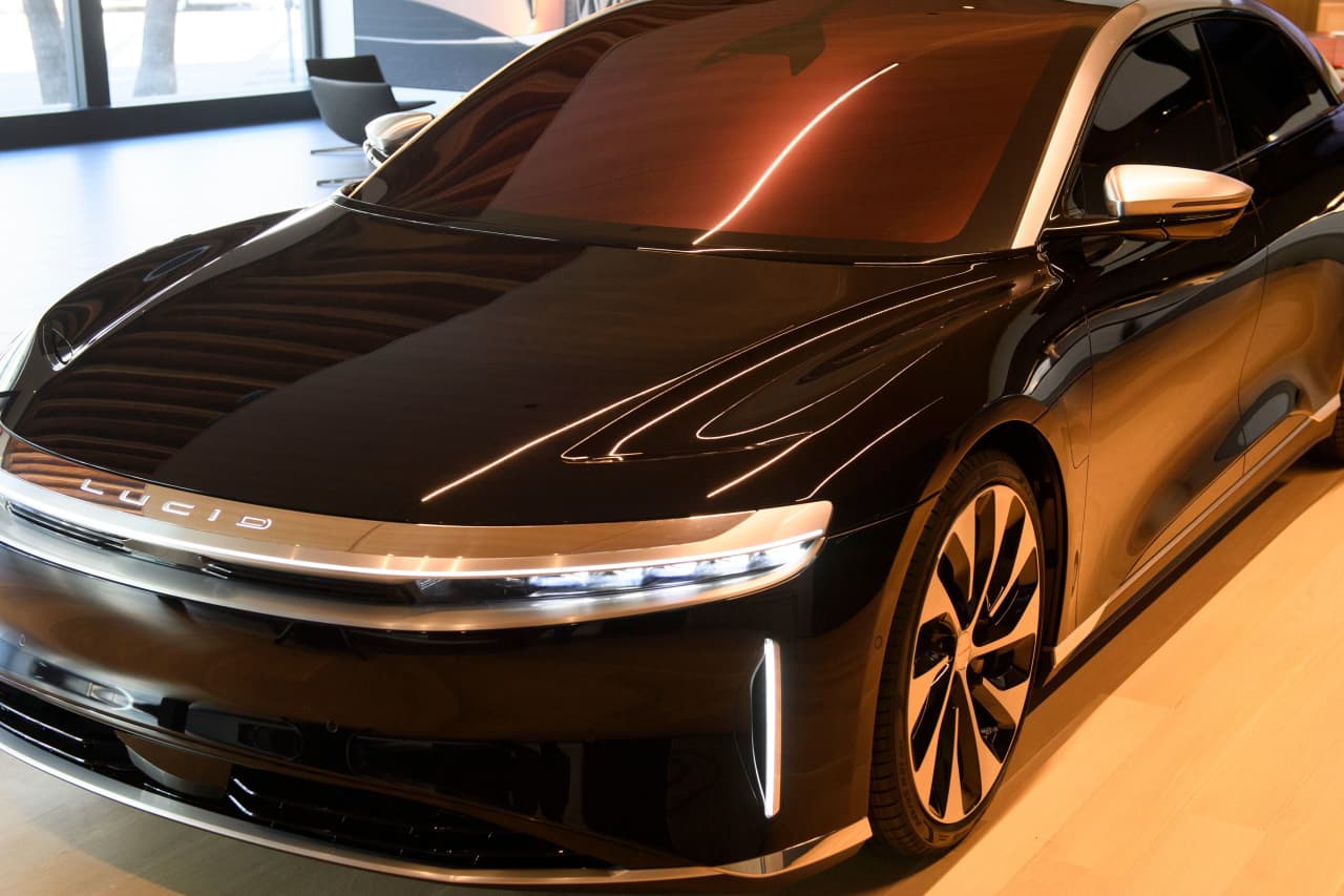 Lucid gets $1.5 billion lifeline from Saudi Arabia, Wall Street cheers ‘liquidity cushion’