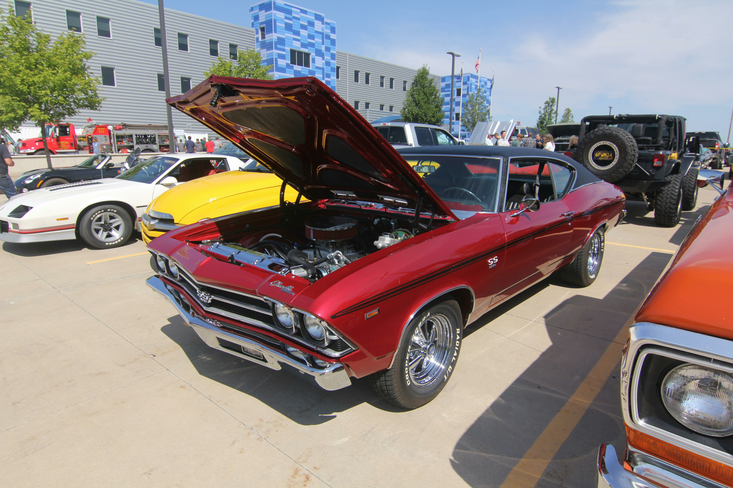 Bradford White Hosts Annual Memorial Car Show in Honor of Former CEO