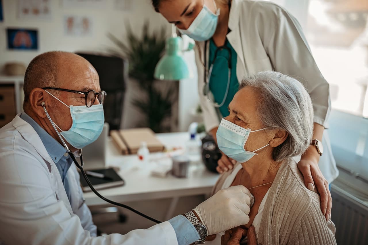 What are the Medicare premiums and costs in 2025?